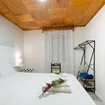 Casa Do Ninho Holiday home *